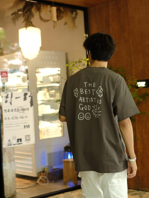 LIGHT AND SALT Summer T-shirt | 光盐生活馆 祂是最好的艺术家 夏季宽松oversize 男女情侣款T恤 - Image 5